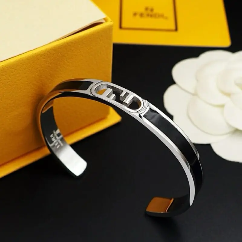 fendi bracelets s_123b7172